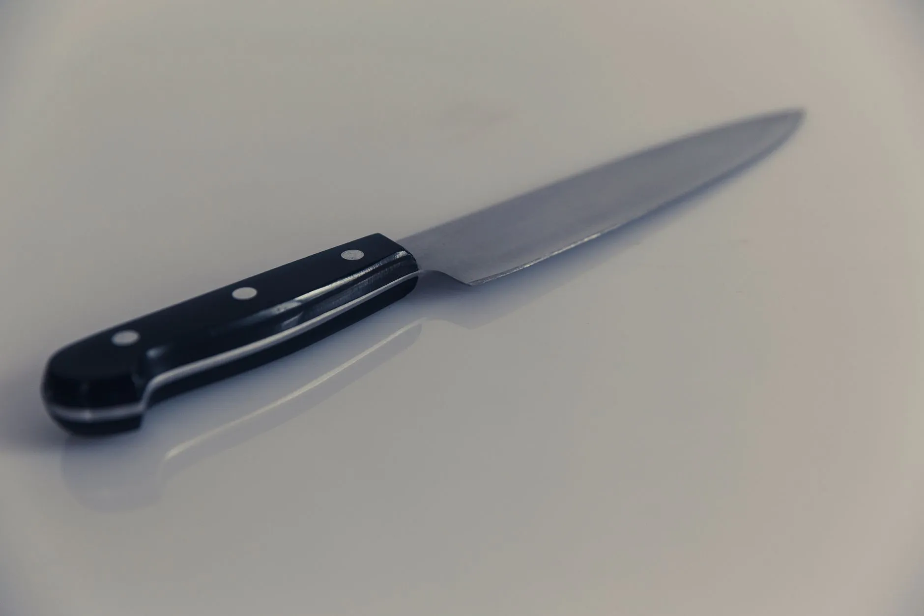 仓库作业效率提升：扫码技术与动态库位管理融合实践